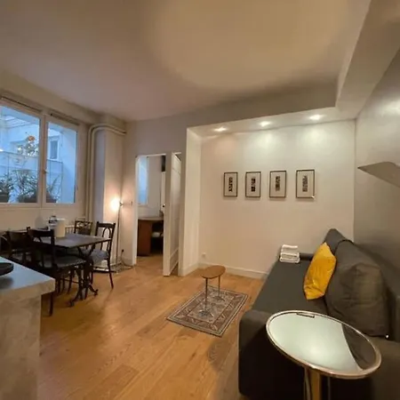Apartman Flat In Face To Seine River Párizs