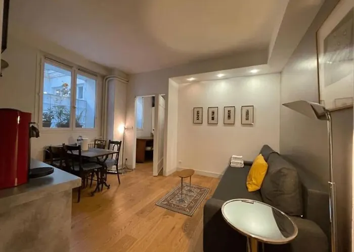 Daire Flat In Face To Seine River Paris